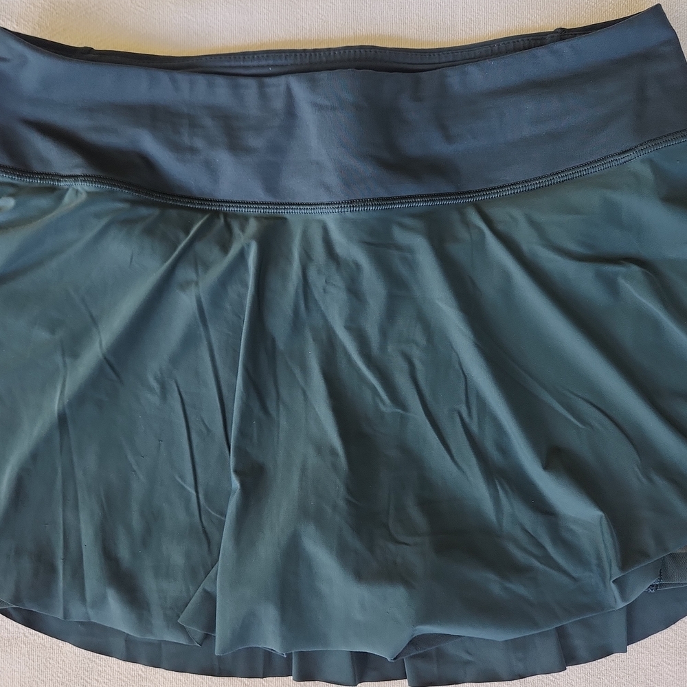 LULULEMON ATHLETICA SKIRT